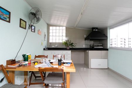 Casa à venda com 220m², 3 quartos e 2 vagas Casa à venda com 220m², 3 quartos e 2 vagasÁrea Gourmet