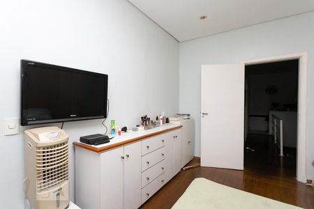 Suíte 1 de casa à venda com 3 quartos, 220m² em Vila Pompéia, São Paulo