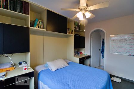 Casa à venda com 550m², 4 quartos e 5 vagas Casa à venda com 550m², 4 quartos e 5 vagasSuíte 3