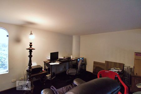 Casa à venda com 550m², 4 quartos e 5 vagas Casa à venda com 550m², 4 quartos e 5 vagasSala