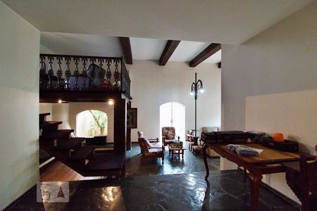 Sala de casa à venda com 4 quartos, 550m² em Jardim Leonor, São Paulo