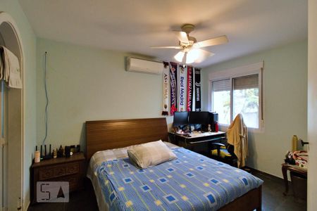 Casa à venda com 550m², 4 quartos e 5 vagas Casa à venda com 550m², 4 quartos e 5 vagasSuíte 4