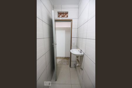 Casa à venda com 122m², 3 quartos e 2 vagasBanheiro de Serviço