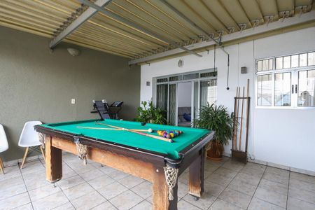 Casa à venda com 122m², 3 quartos e 2 vagasTerraço