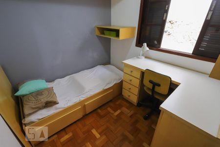 Casa à venda com 122m², 3 quartos e 2 vagasQuarto 3