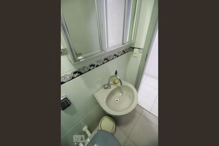 Casa à venda com 122m², 3 quartos e 2 vagasBanheiro Social 1