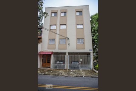 Apartamento para alugar com 97m², 3 quartos e 3 vagas Apartamento para alugar com 97m², 3 quartos e 3 vagasFachada
