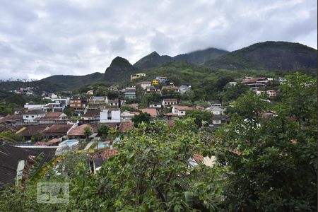 Casa de condomínio à venda com 450m², 4 quartos e 6 vagasVista da Varanda do Quarto 1,2 e Suíte 1