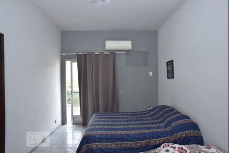 Casa de condomínio à venda com 450m², 4 quartos e 6 vagasSuíte 2