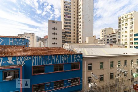 Vista da sala de apartamento para alugar com 1 quarto, 56m² em Centro, Campinas