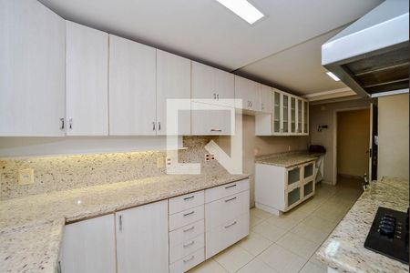 Cozinha de apartamento à venda com 3 quartos, 245m² em Mont’serrat, Porto Alegre