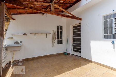 Casa à venda com 420m², 5 quartos e 2 vagas Casa à venda com 420m², 5 quartos e 2 vagasÁrea de Serviço