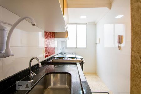 Apartamento à venda com 100m², 2 quartos e 1 vagaCozinha