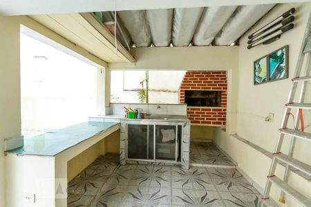 Casa à venda com 240m², 3 quartos e 5 vagasChurrasqueira