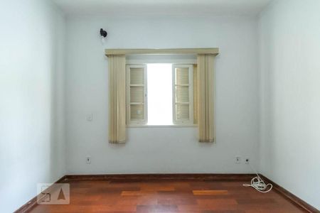 Casa à venda com 240m², 3 quartos e 5 vagasQuarto 1