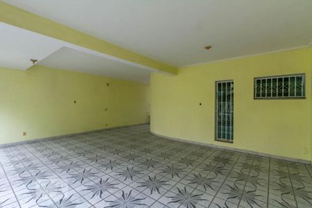 Casa à venda com 240m², 3 quartos e 5 vagasGaragem