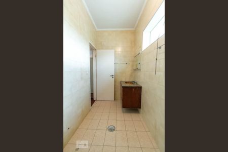 Casa à venda com 240m², 3 quartos e 5 vagasBanheiro da suíte