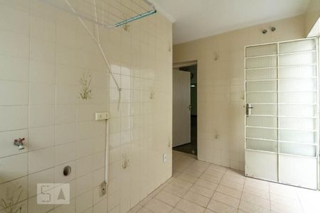 Casa à venda com 240m², 3 quartos e 5 vagasÁrea de serviço
