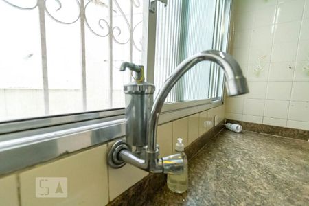 Casa à venda com 240m², 3 quartos e 5 vagasTorneira