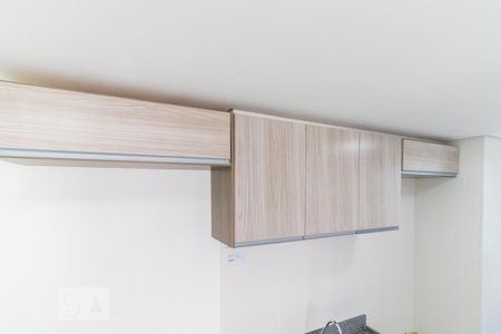 Apartamento para alugar com 43m², 2 quartos e sem vaga Apartamento para alugar com 43m², 2 quartos e sem vagaCozinha - Armários