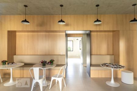 Apartamento para alugar com 43m², 2 quartos e sem vaga Apartamento para alugar com 43m², 2 quartos e sem vagaÁrea comum - Salão de festas