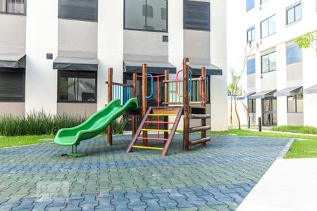 Apartamento para alugar com 43m², 2 quartos e sem vaga Apartamento para alugar com 43m², 2 quartos e sem vagaÁrea Comum - Playground