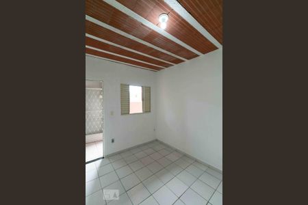 Sala de kitnet/studio para alugar com 2 quartos, 38m² em Trevo, Belo Horizonte