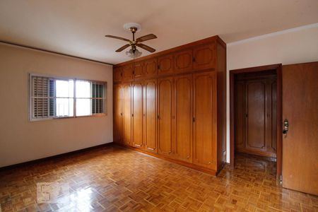 Suíte de casa à venda com 4 quartos, 271m² em Vila Progresso, Guarulhos