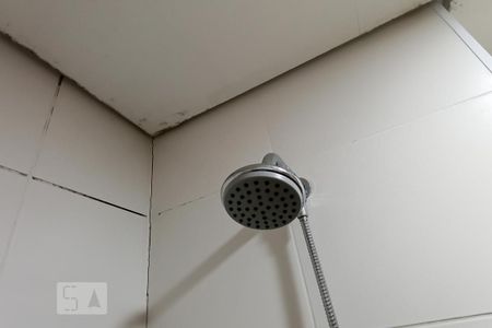 Studio para alugar com 58m², 2 quartos e 1 vaga Studio para alugar com 58m², 2 quartos e 1 vagaDetalhe banheiro suíte - Chuveiro