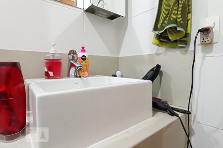 Studio para alugar com 58m², 2 quartos e 1 vaga Studio para alugar com 58m², 2 quartos e 1 vagaDetalhe banheiro suíte - Pia