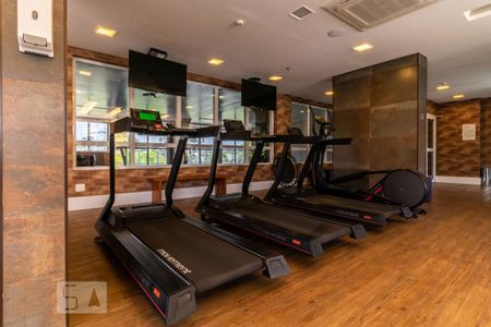 Studio para alugar com 58m², 2 quartos e 1 vaga Studio para alugar com 58m², 2 quartos e 1 vagaÁrea comum - Academia