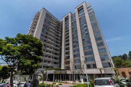 Studio para alugar com 58m², 2 quartos e 1 vaga Studio para alugar com 58m², 2 quartos e 1 vagaFachada