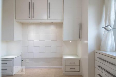Apartamento para alugar com 113m², 3 quartos e 2 vagasSuíte 2