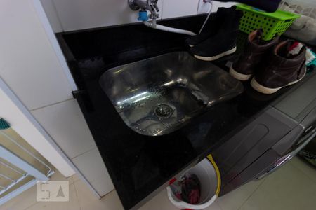 Casa de condomínio para alugar com 120m², 3 quartos e 2 vagas Casa de condomínio para alugar com 120m², 3 quartos e 2 vagas- Detalhe - Lavanderia