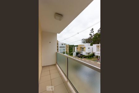 Casa de condomínio para alugar com 120m², 3 quartos e 2 vagas Casa de condomínio para alugar com 120m², 3 quartos e 2 vagasVaranda - Suite