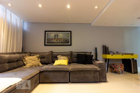 Detalhe - Sala  de casa de condomínio para alugar com 3 quartos, 120m² em Chácara Pavoeiro, Cotia
