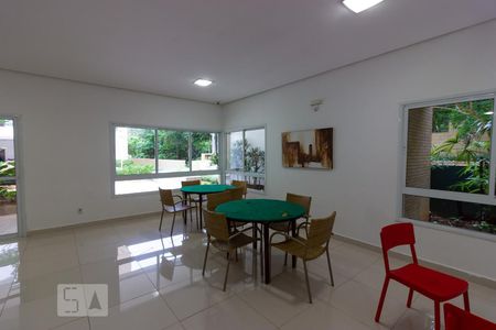 Casa de condomínio para alugar com 120m², 3 quartos e 2 vagas Casa de condomínio para alugar com 120m², 3 quartos e 2 vagasÁrea comum - Sala de Jogos