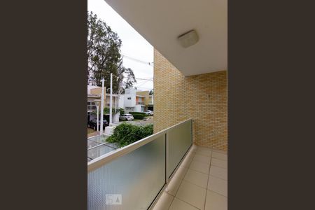 Casa de condomínio para alugar com 120m², 3 quartos e 2 vagas Casa de condomínio para alugar com 120m², 3 quartos e 2 vagasVaranda - Suite