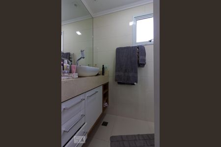 Casa de condomínio para alugar com 120m², 3 quartos e 2 vagas Casa de condomínio para alugar com 120m², 3 quartos e 2 vagasBanheiro - Suite