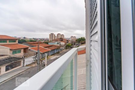 Apartamento para alugar com 100m², 2 quartos e 2 vagasSacada do Quarto 2
