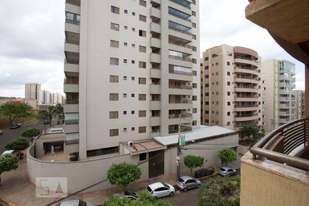 Apartamento para alugar com 70m², 2 quartos e 1 vagaVista da janela da suíte