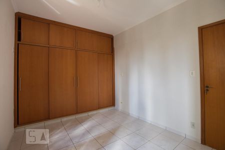 Apartamento para alugar com 70m², 2 quartos e 1 vagaSuíte