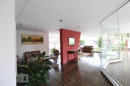 Apartamento à venda com 144m², 3 quartos e 2 vagasHall social