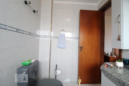 Apartamento à venda com 144m², 3 quartos e 2 vagasBanheiro suíte 1