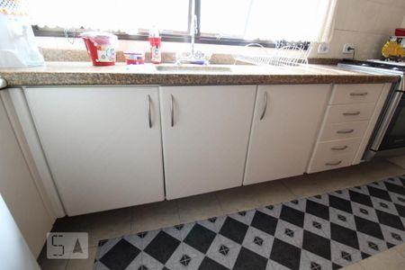 Apartamento à venda com 144m², 3 quartos e 2 vagasCozinha