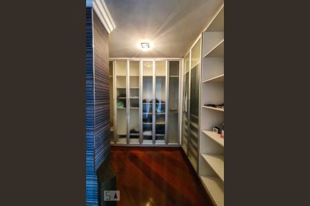 Apartamento para alugar com 530m², 4 quartos e 1 vaga Apartamento para alugar com 530m², 4 quartos e 1 vagaCloset