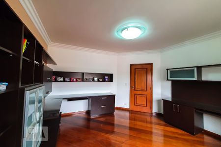 Apartamento para alugar com 530m², 4 quartos e 1 vaga Apartamento para alugar com 530m², 4 quartos e 1 vagaEscritório