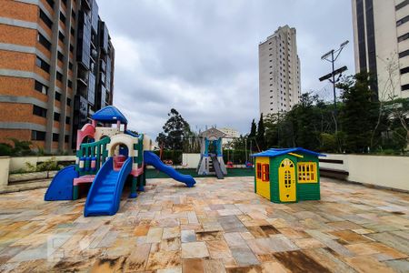 Apartamento para alugar com 530m², 4 quartos e 1 vaga Apartamento para alugar com 530m², 4 quartos e 1 vagaPlayground