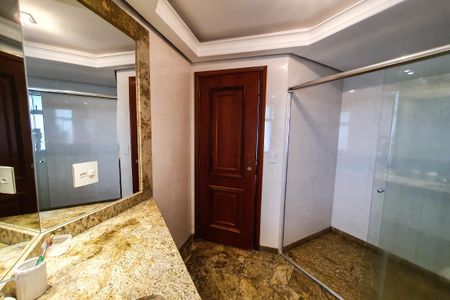 Apartamento para alugar com 530m², 4 quartos e 1 vaga Apartamento para alugar com 530m², 4 quartos e 1 vagaBanheiro Suíte 1