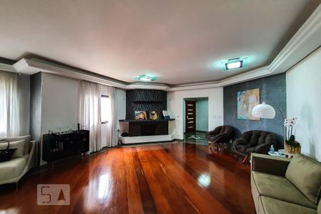 Apartamento para alugar com 530m², 4 quartos e 1 vaga Apartamento para alugar com 530m², 4 quartos e 1 vagaSala de Estar